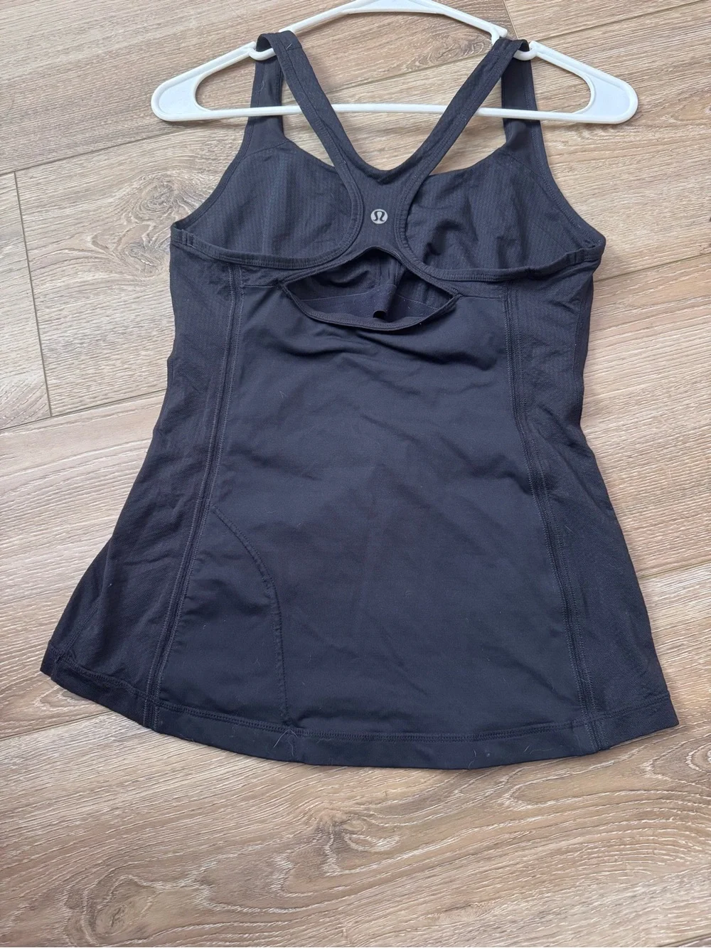 Lululemon Black Women's Racerback Tank Top built in sports bra medium or 4?